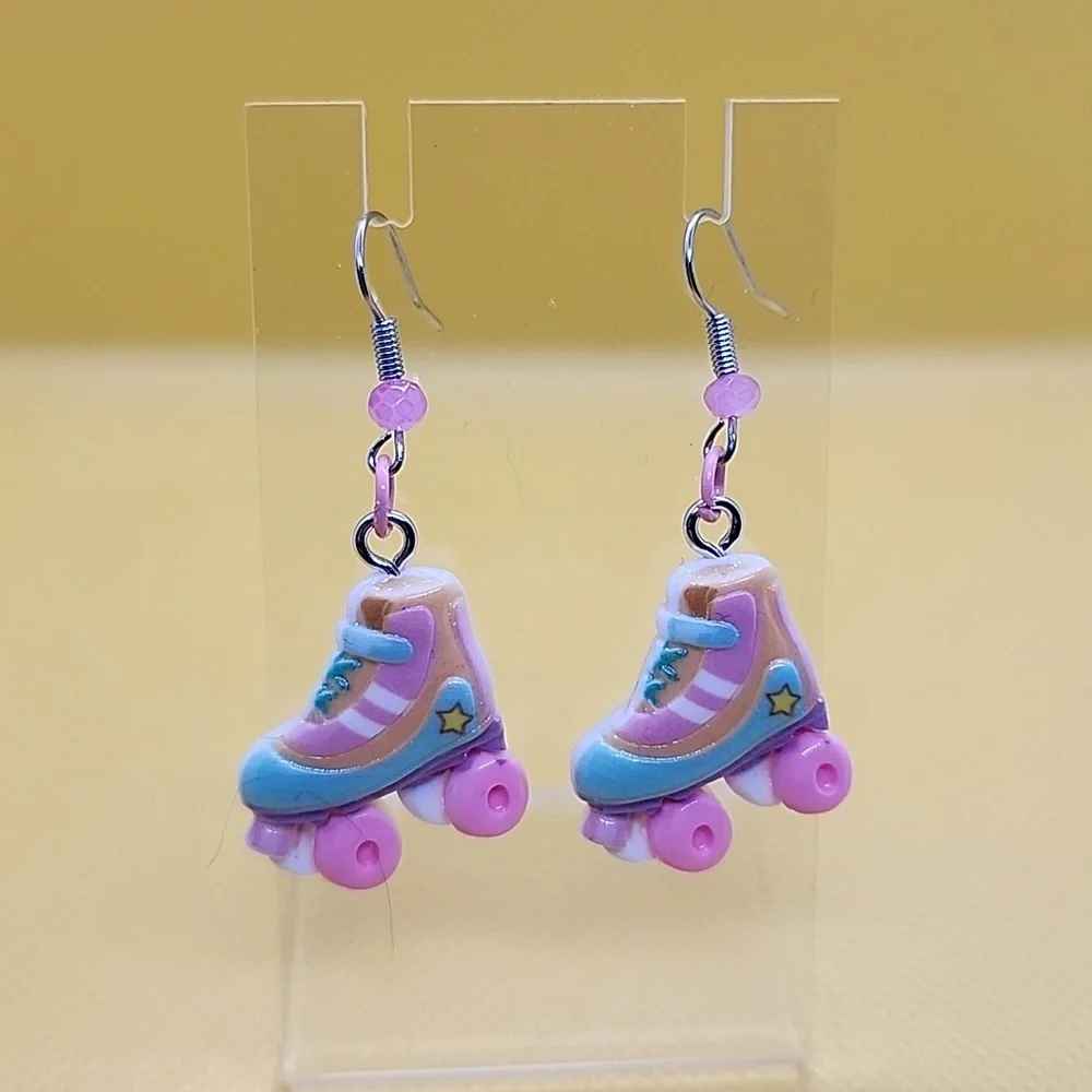 Rollar Skate Earrings - Picture 1 of 1
